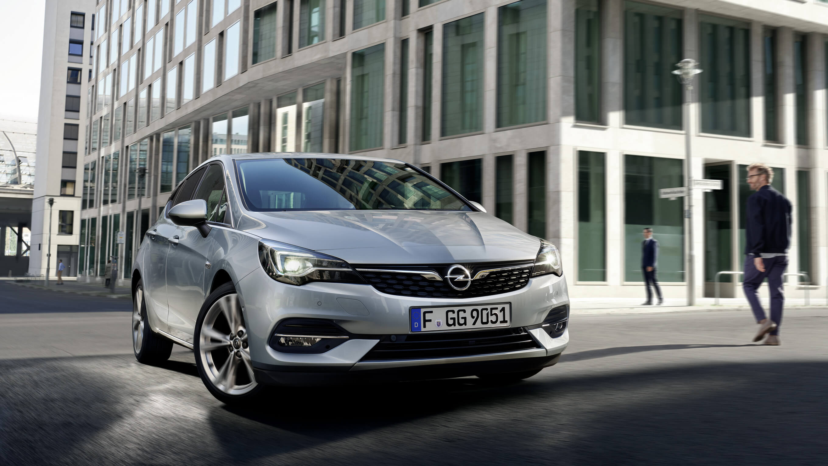 Opel de by