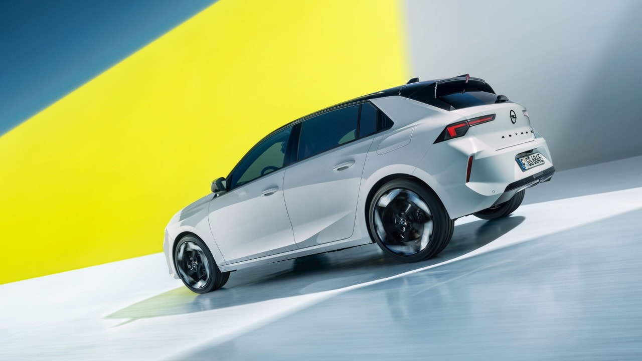 Opel, Astra, GSe, Hybrid, Exterieur, Seitenansicht